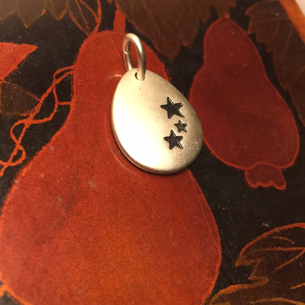 small pendant - Picture 2 of 2